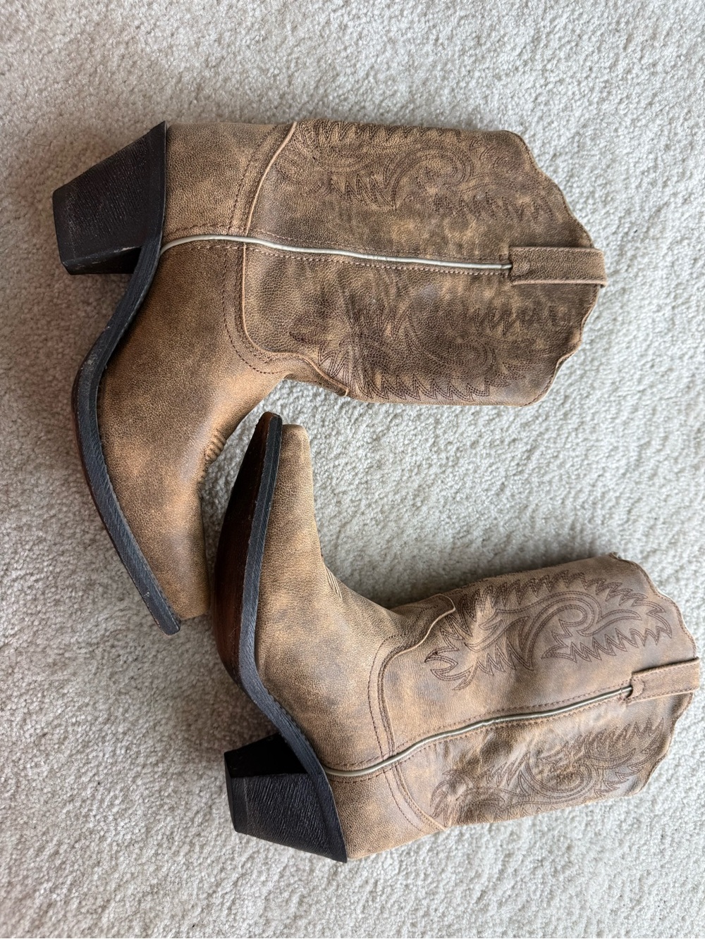 Women’s rockin country boots